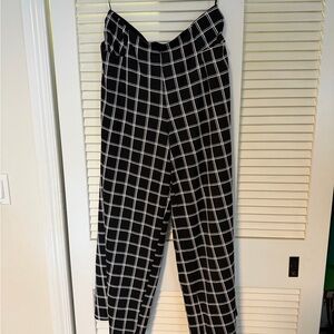 BloomChic Black and Gray Plaid Pants